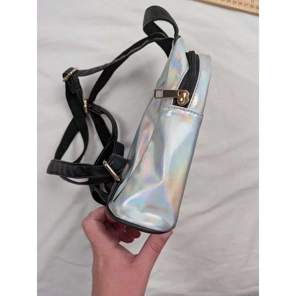 Star Wars Grogu Baby Yoda Mandalorian Holographic Mini‎ Backpack Bag Bioworld